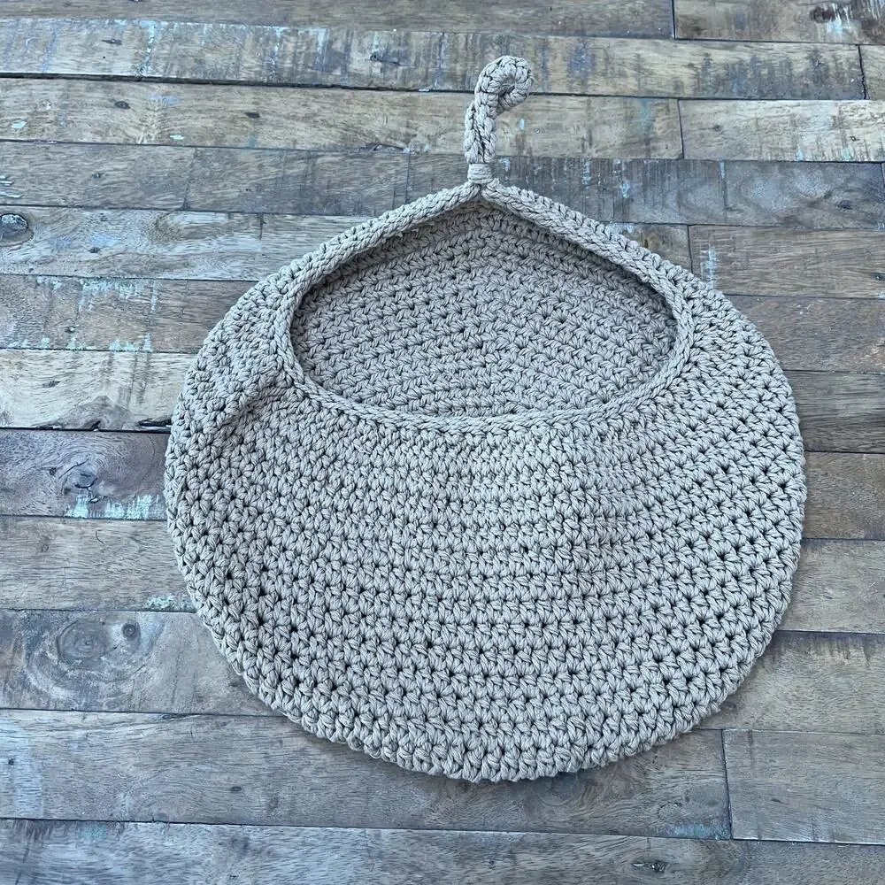 Beige Boho Crochet Hanging Wall Basket Teardrop Storage Pocket